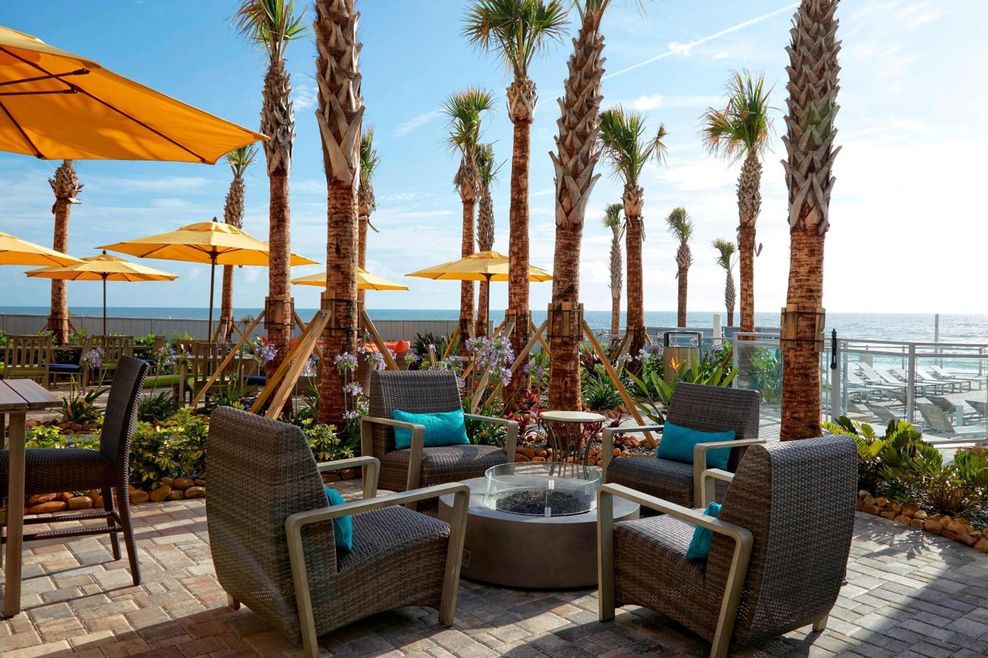 Delta Hotels By Marriott Daytona Beach Oceanfront Екстериор снимка