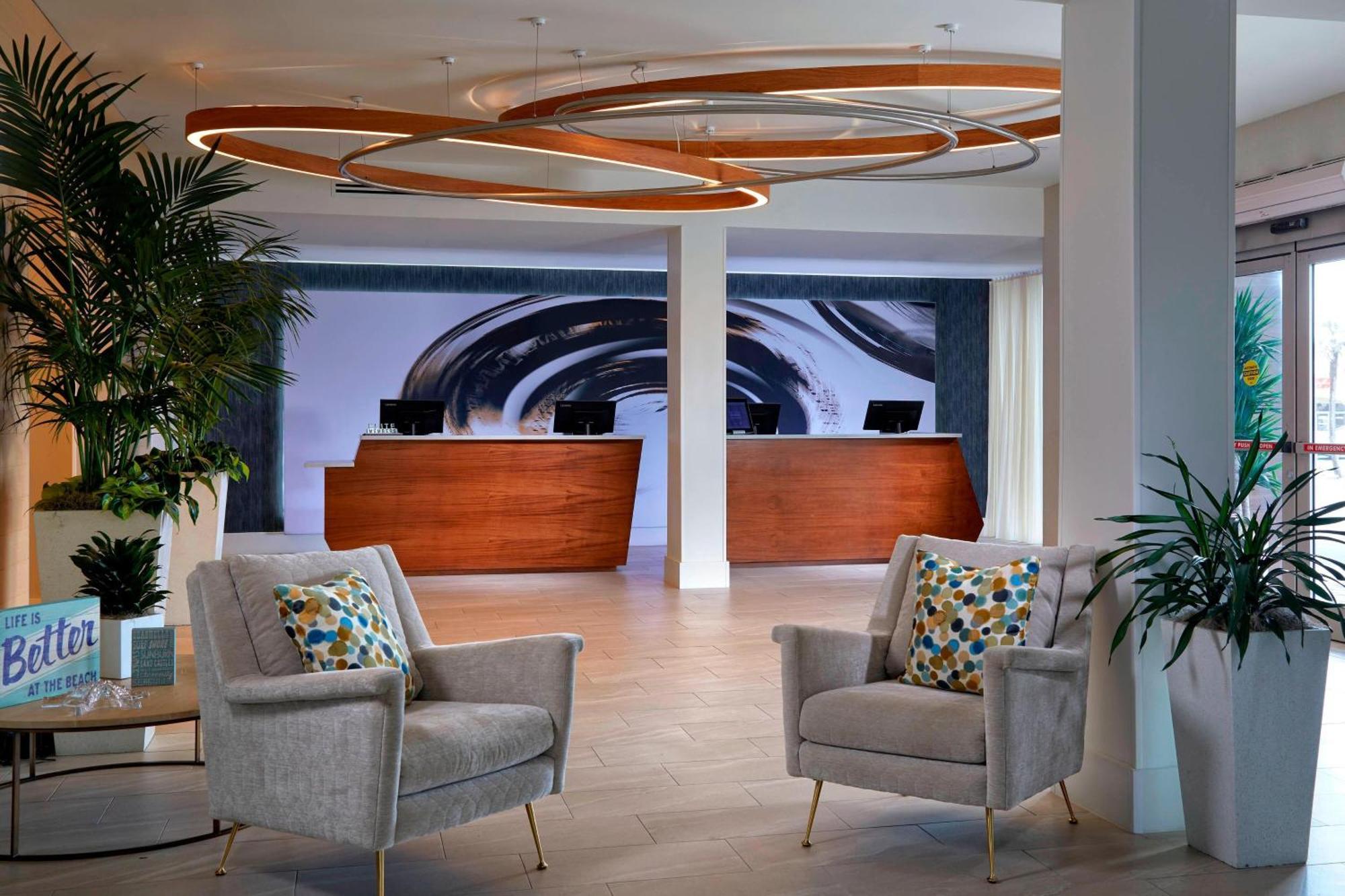 Delta Hotels By Marriott Daytona Beach Oceanfront Екстериор снимка