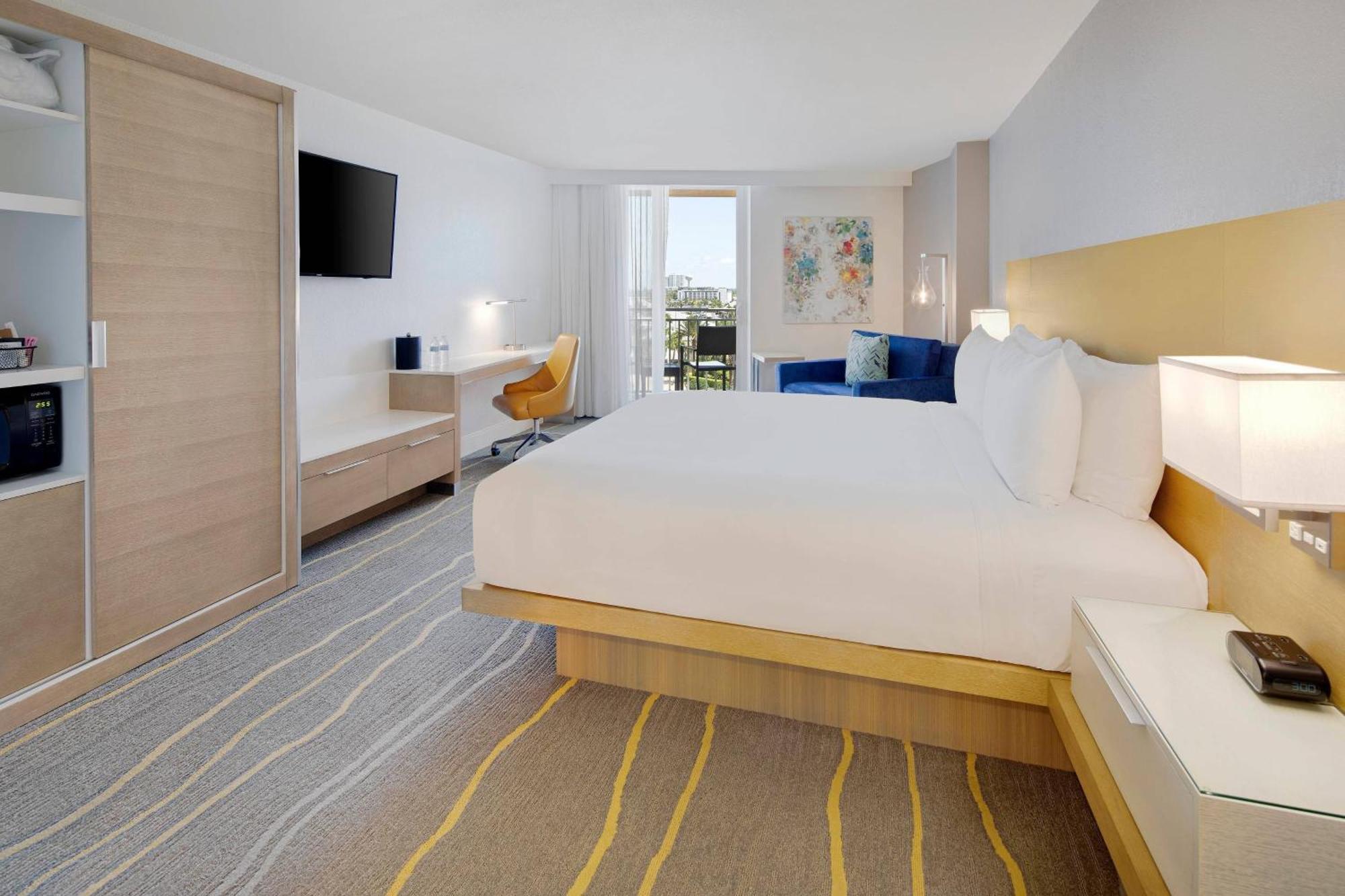 Delta Hotels By Marriott Daytona Beach Oceanfront Екстериор снимка