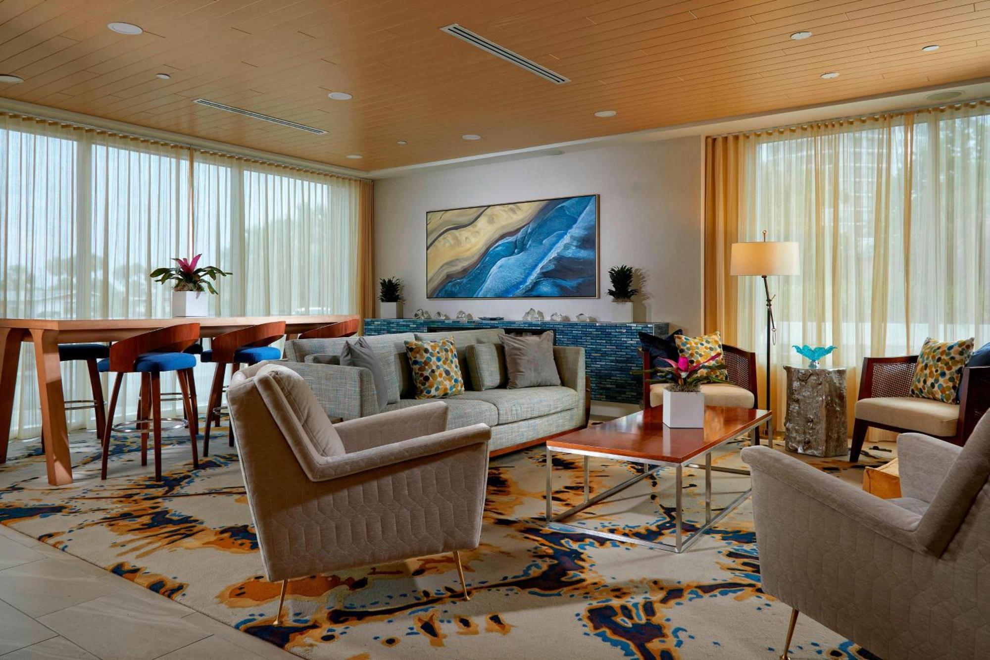 Delta Hotels By Marriott Daytona Beach Oceanfront Екстериор снимка