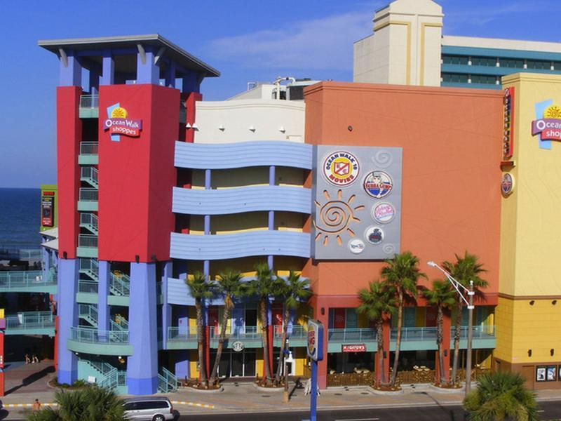 Delta Hotels By Marriott Daytona Beach Oceanfront Екстериор снимка