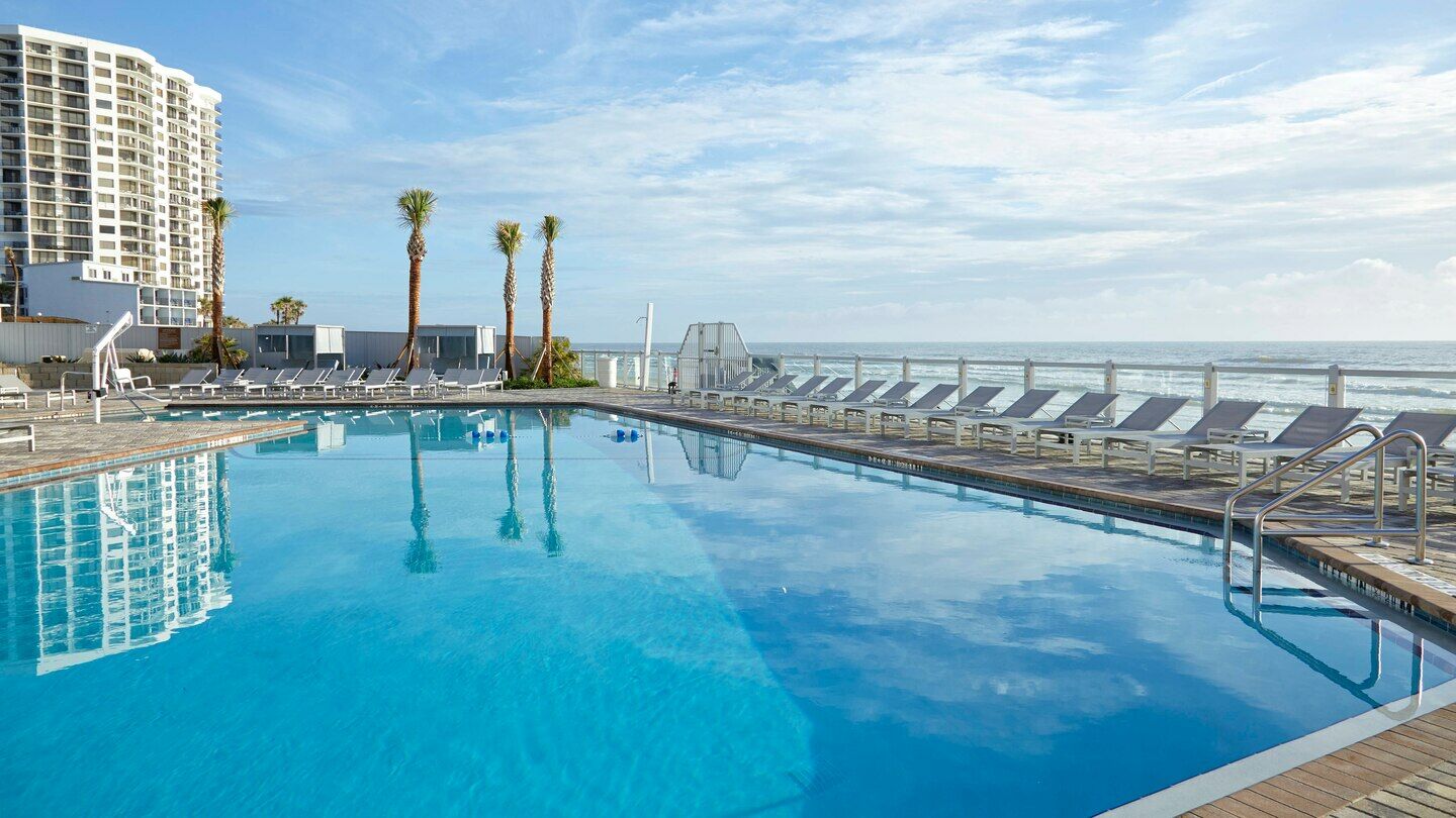 Delta Hotels By Marriott Daytona Beach Oceanfront Екстериор снимка